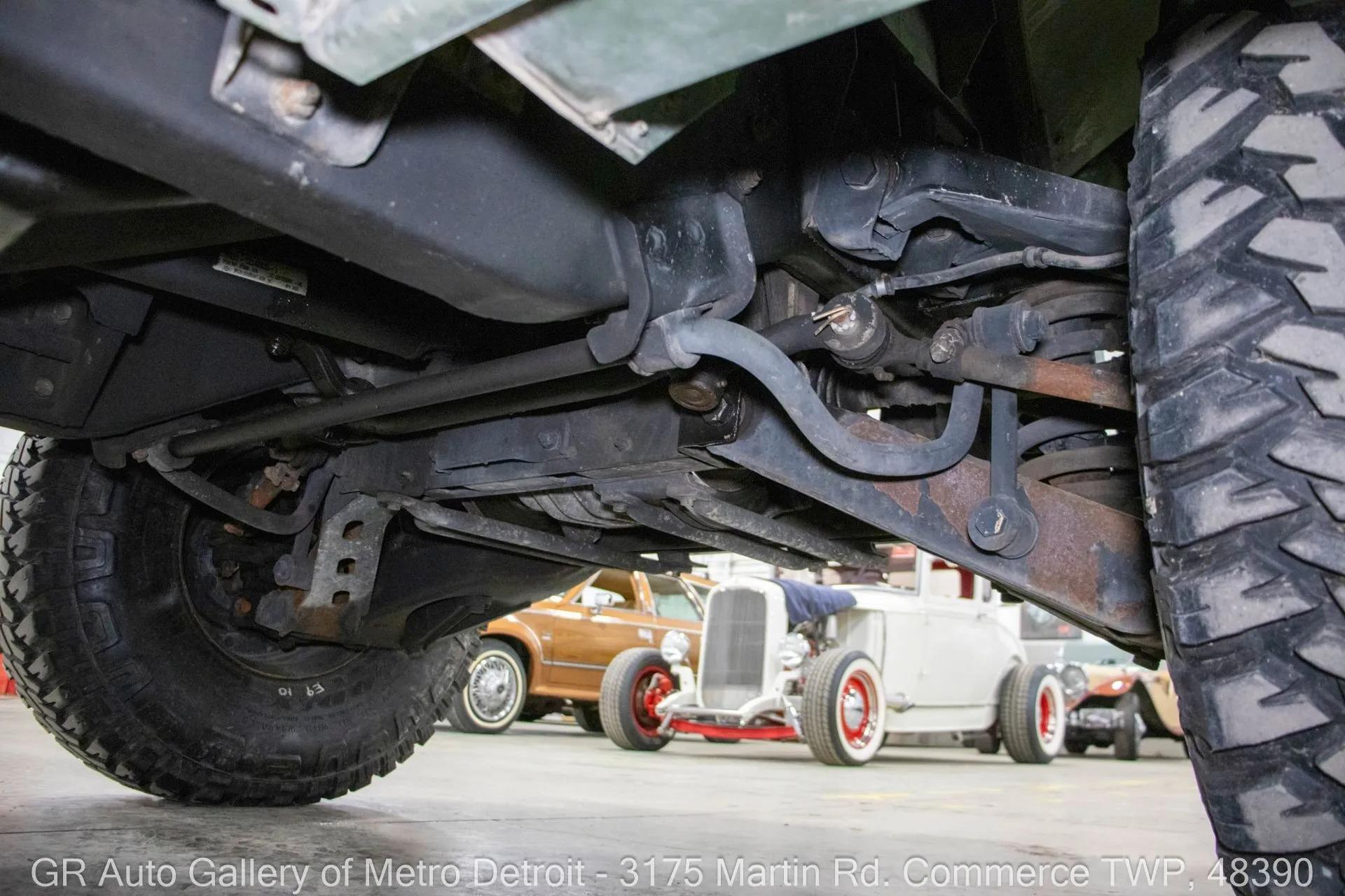 2001 AM General Humvee