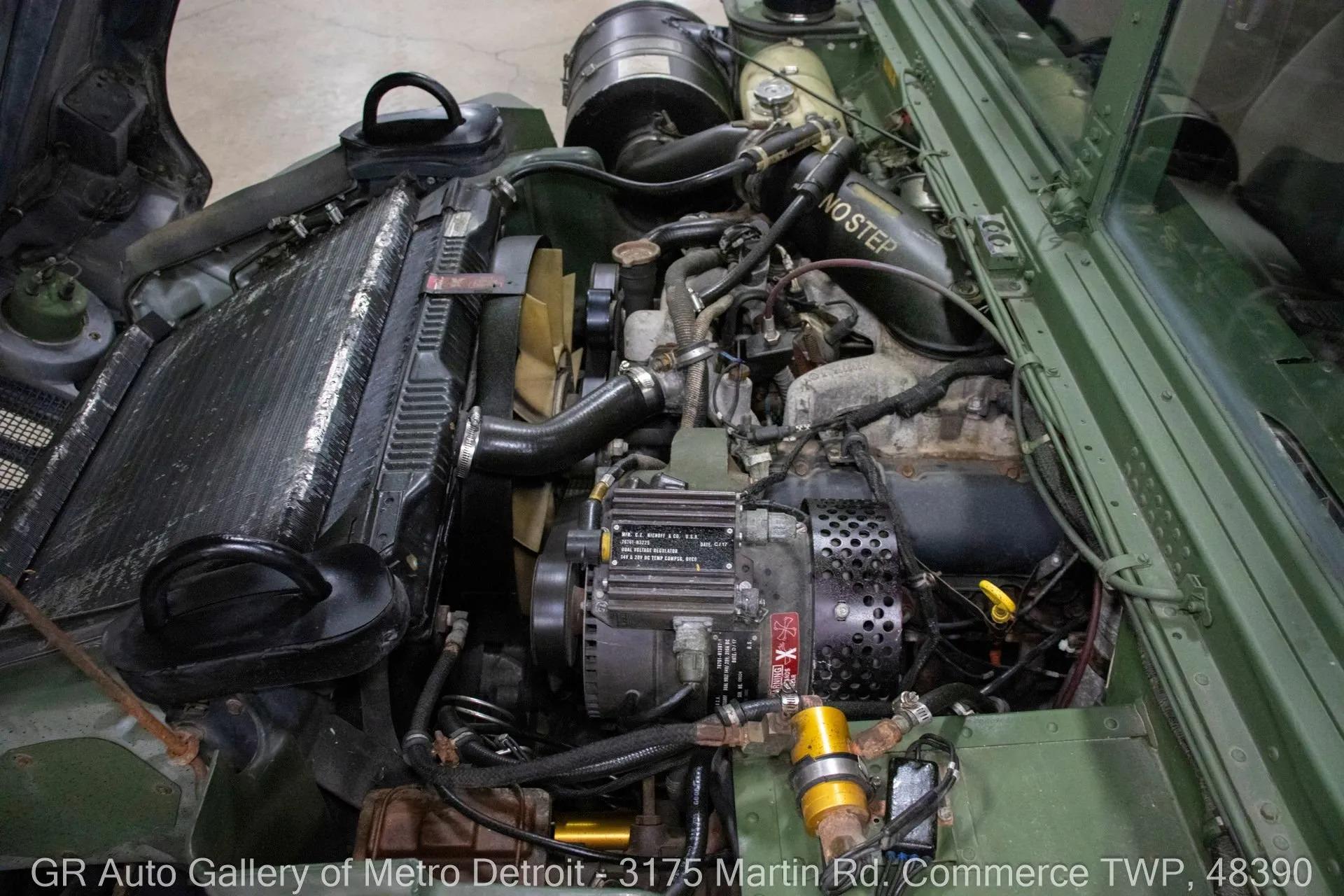 2001 AM General Humvee