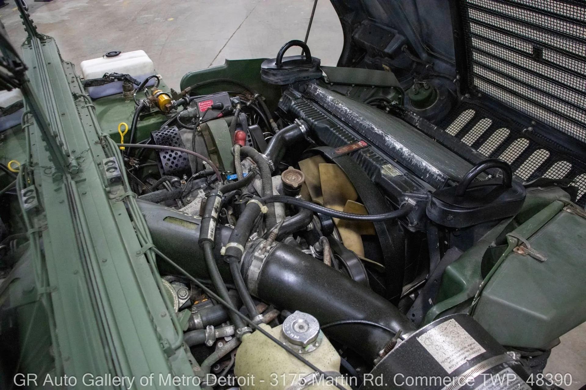 2001 AM General Humvee