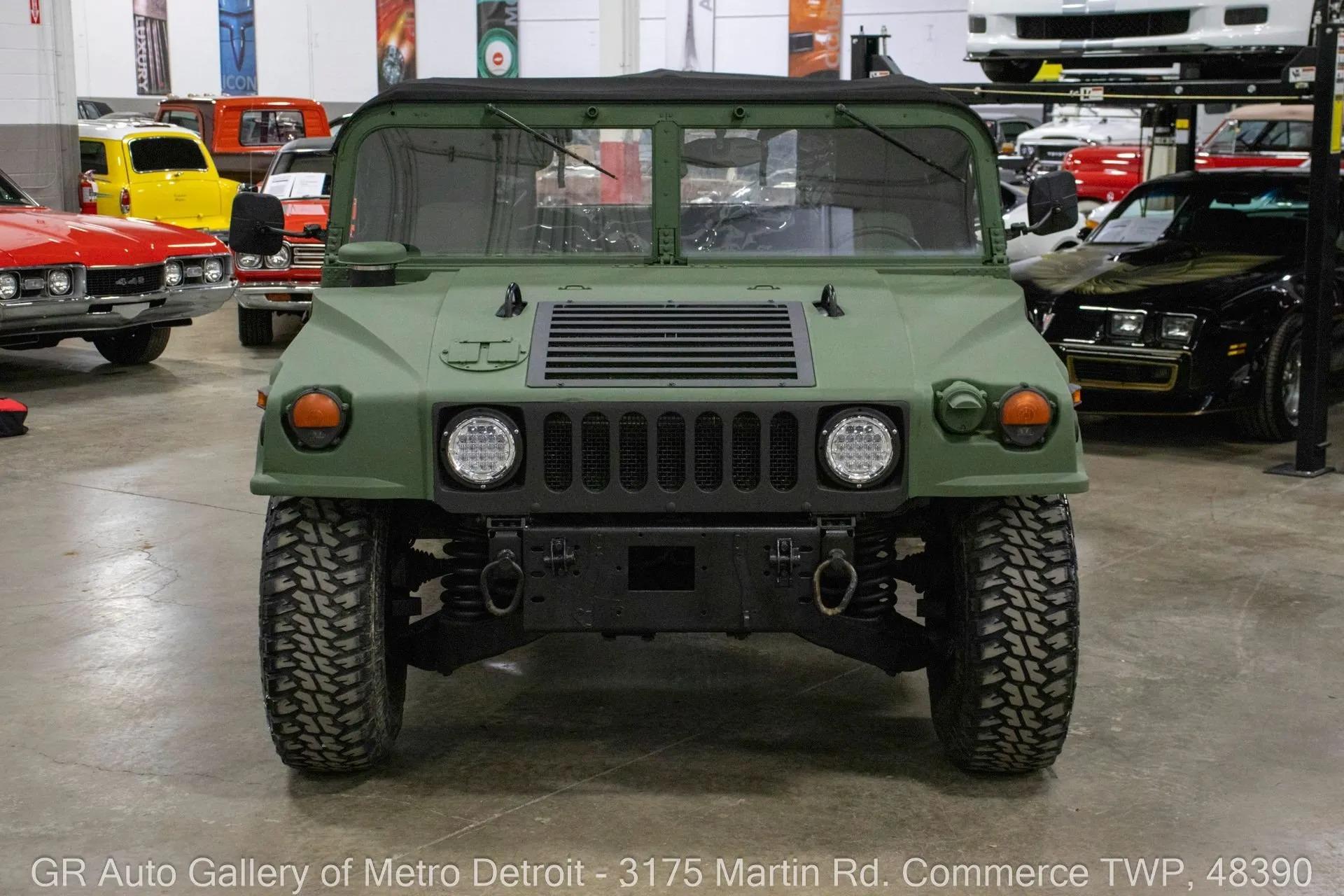 2001 AM General Humvee