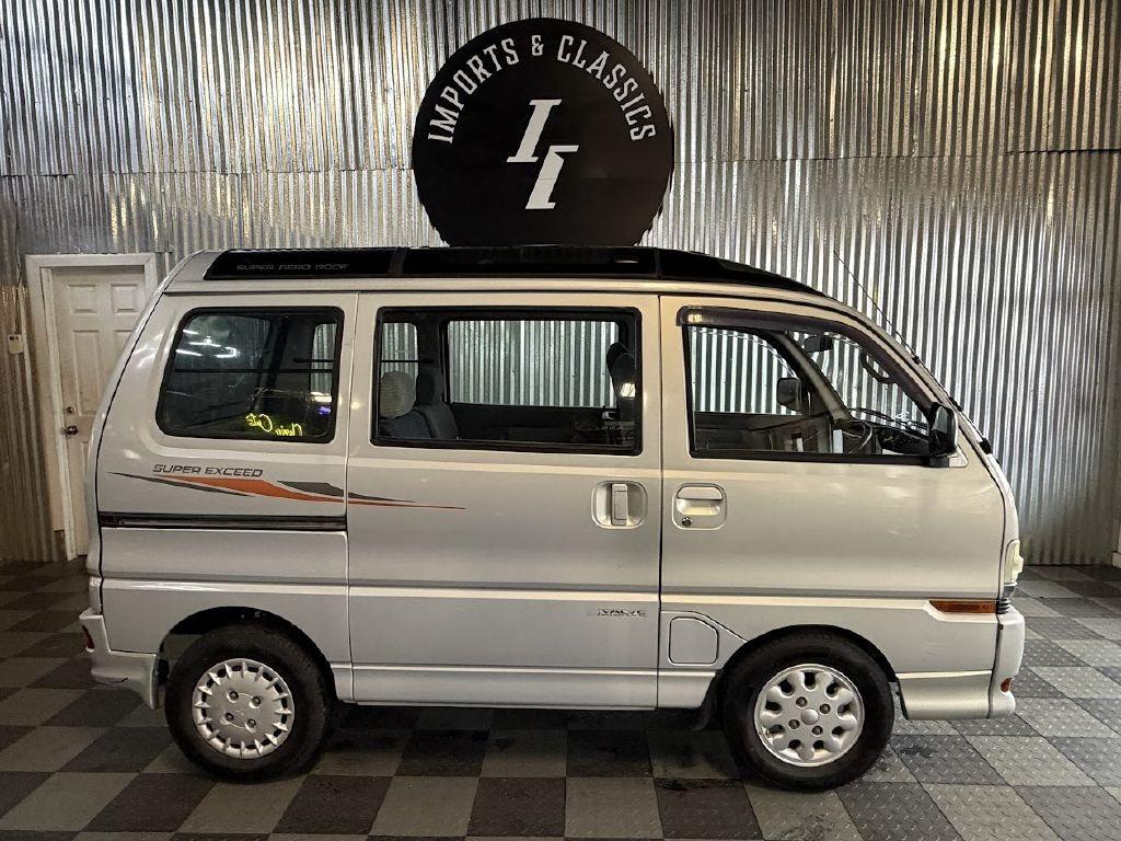 1995 Mitsubishi Bravo Super Exceed