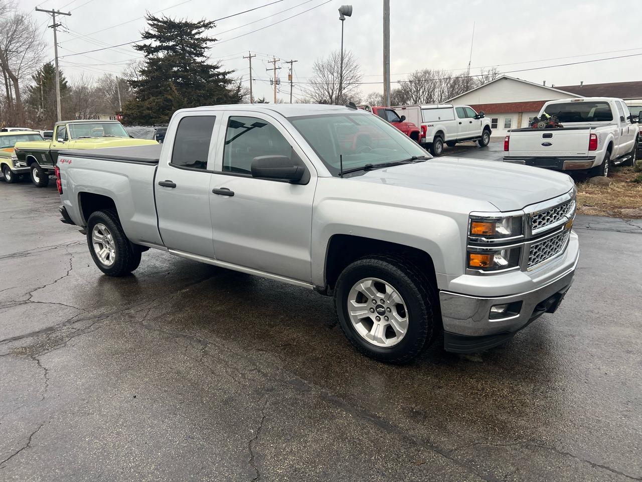 2014 Chevrolet Silverado 1500 LT - 3