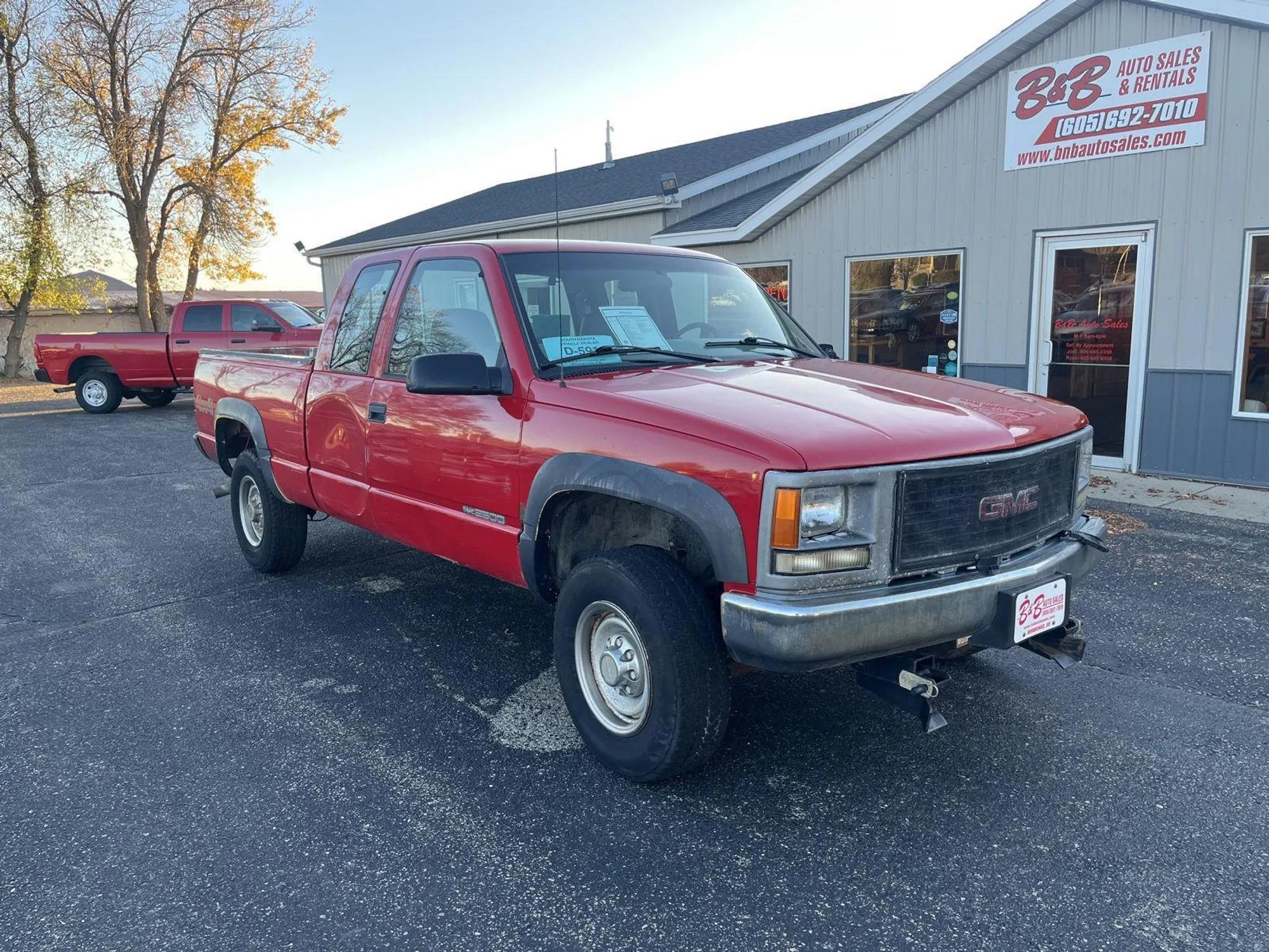 1999 GMC Sierra 2500 SL - 2