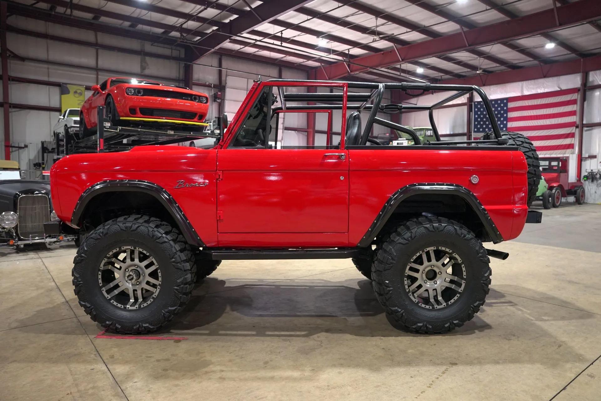 1969 Ford Bronco - 3