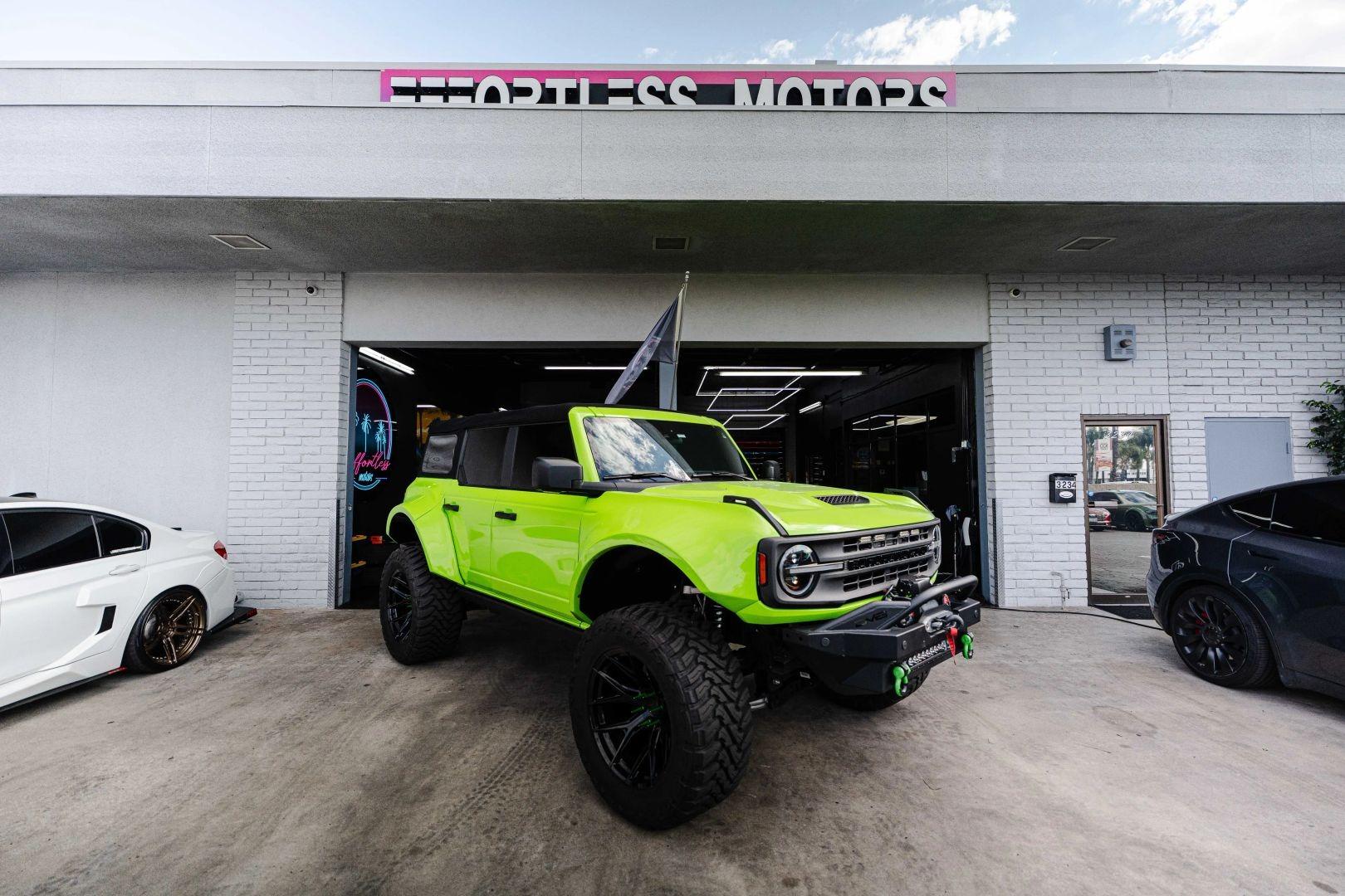 2023 Ford Bronco - 3