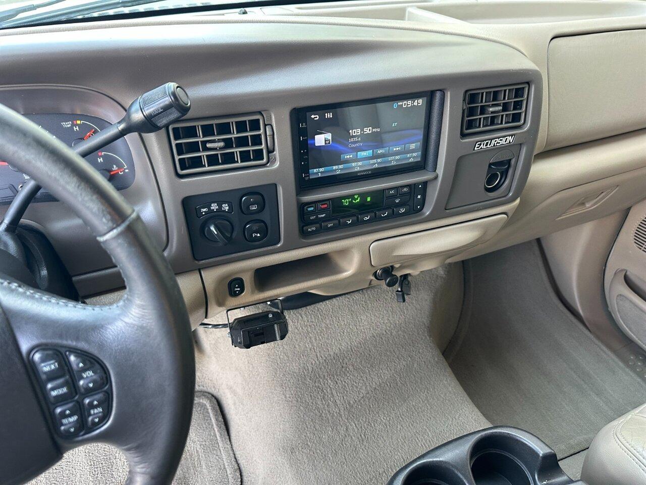 2005 Ford Excursion Limited