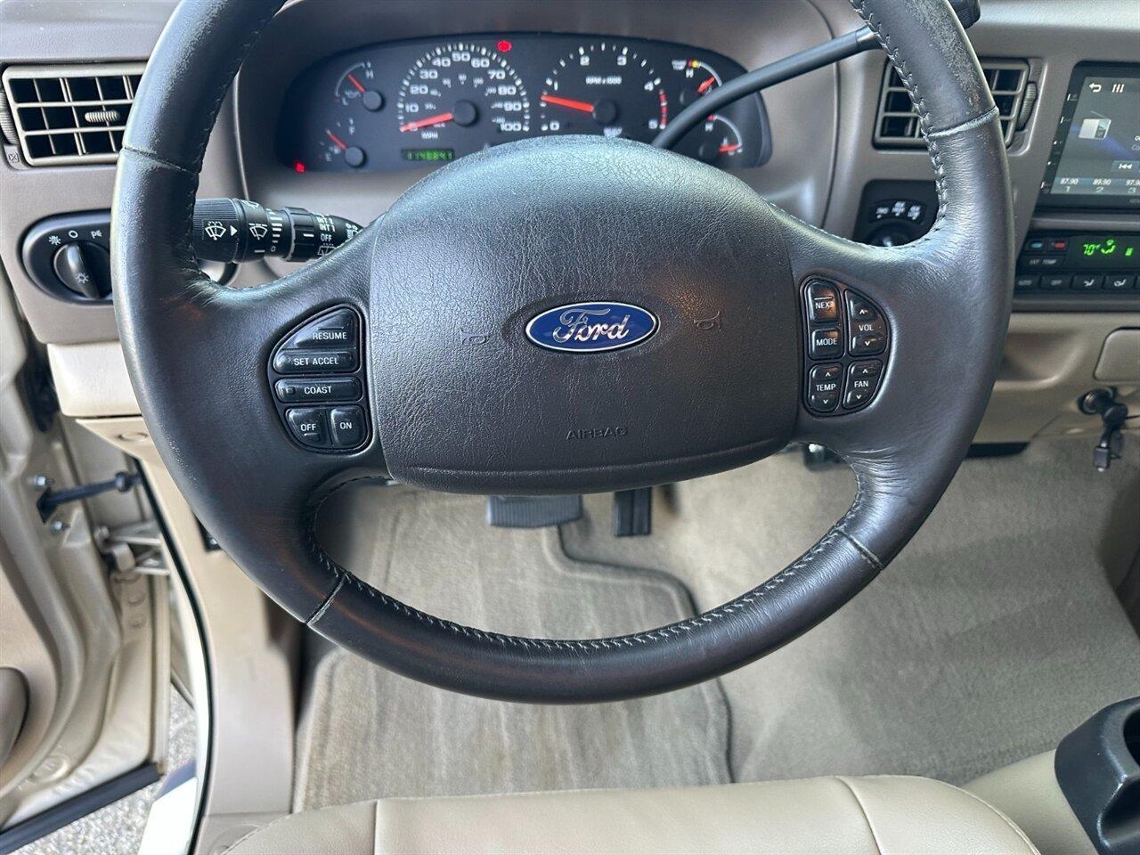 2005 Ford Excursion Limited