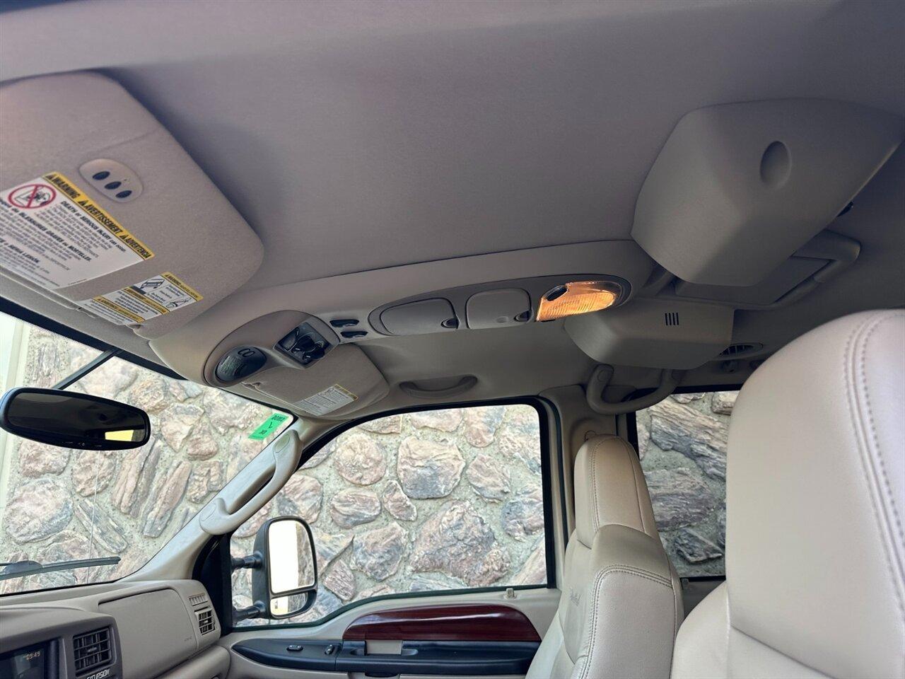 2005 Ford Excursion Limited