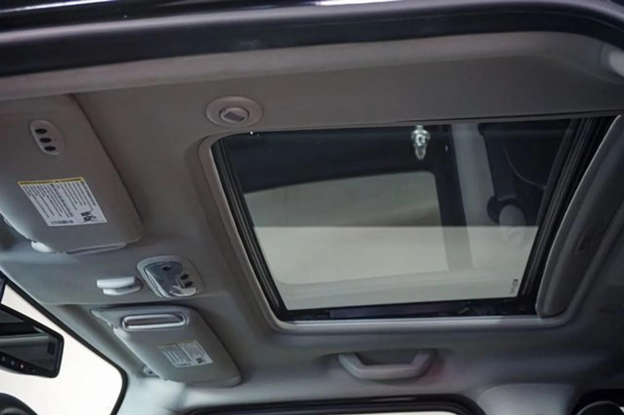 13k-Mile 2009 Hummer H3 Alpha