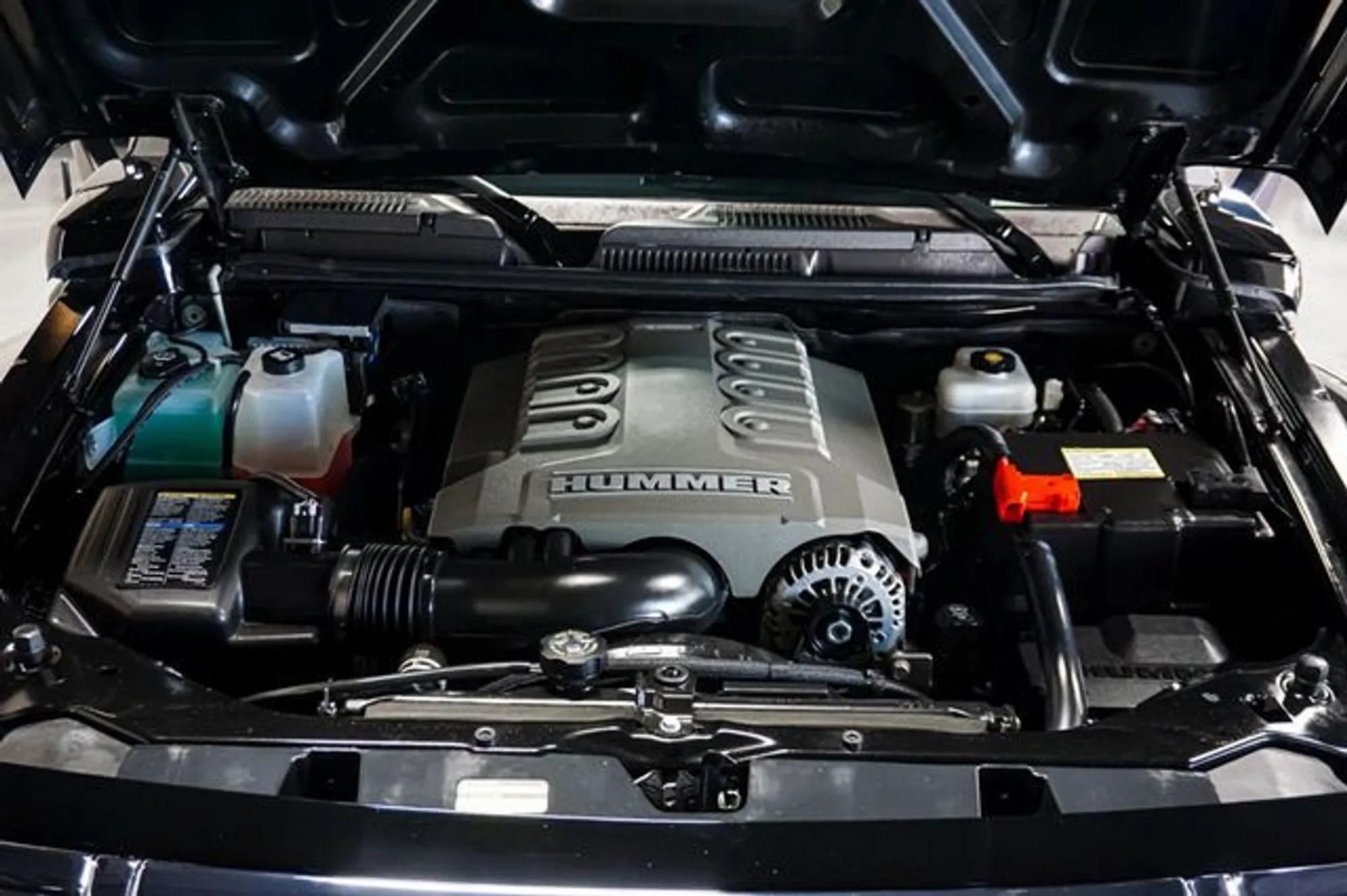 13k-Mile 2009 Hummer H3 Alpha