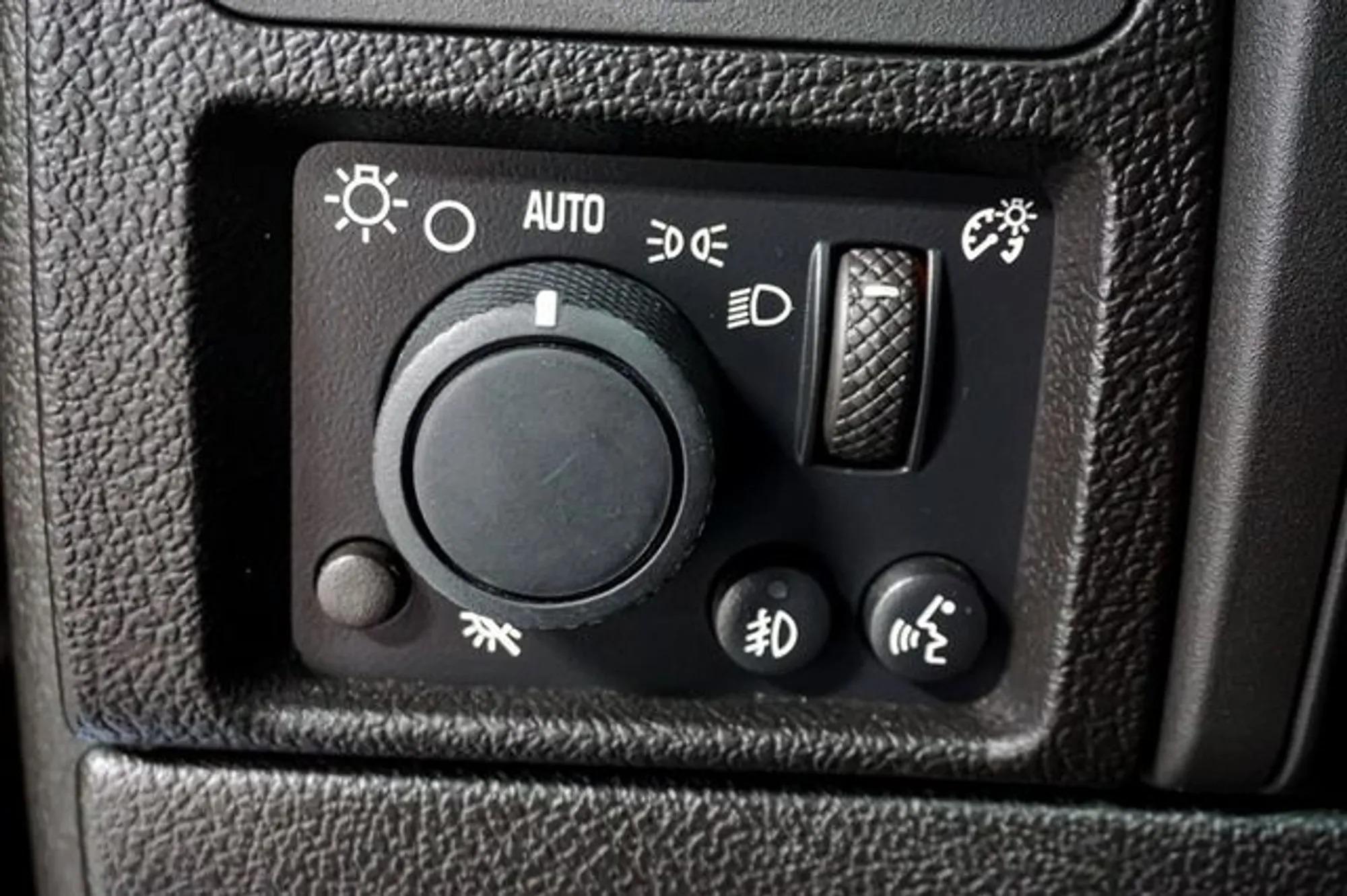 13k-Mile 2009 Hummer H3 Alpha