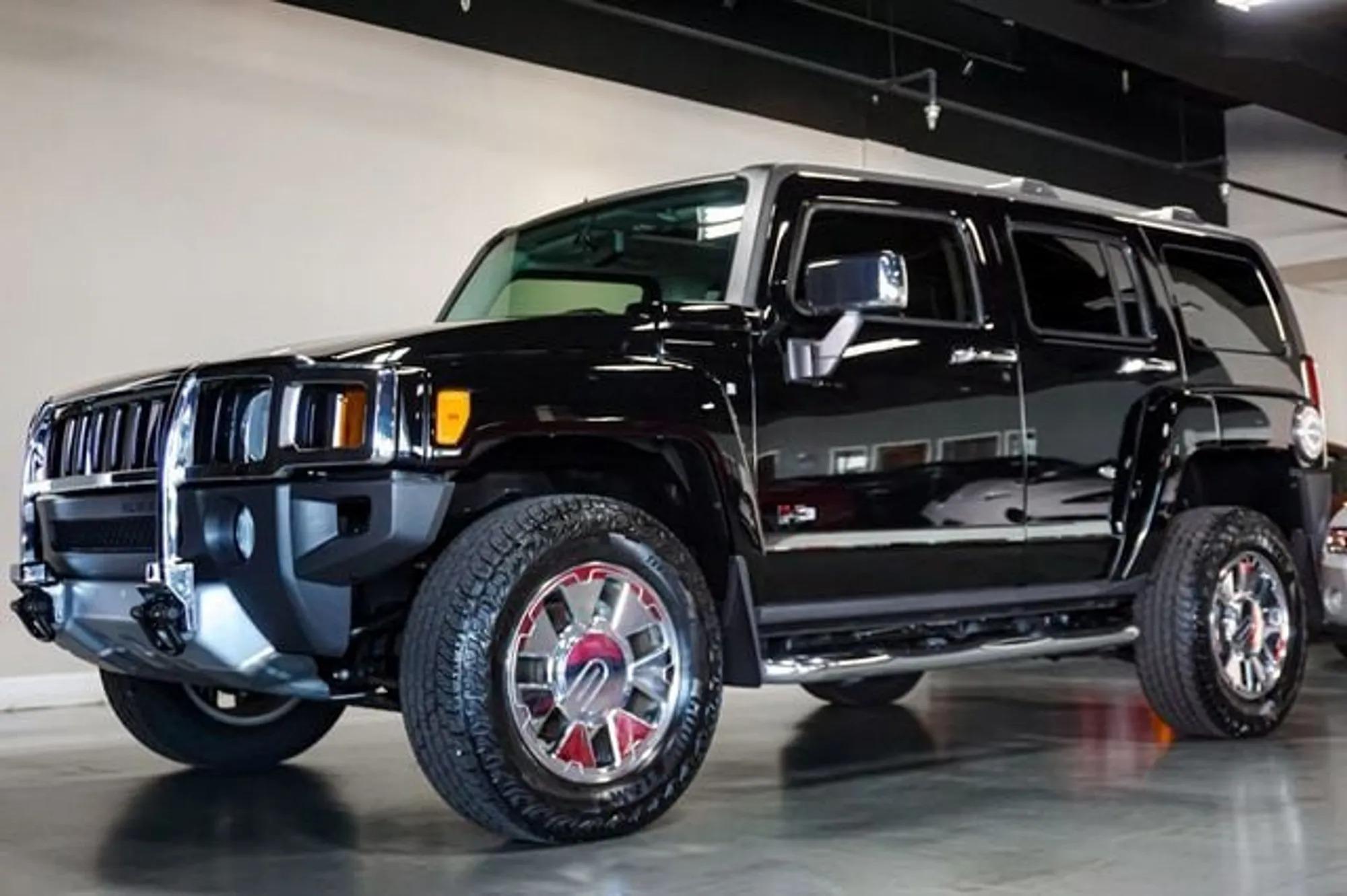 13k-Mile 2009 Hummer H3 Alpha - 4