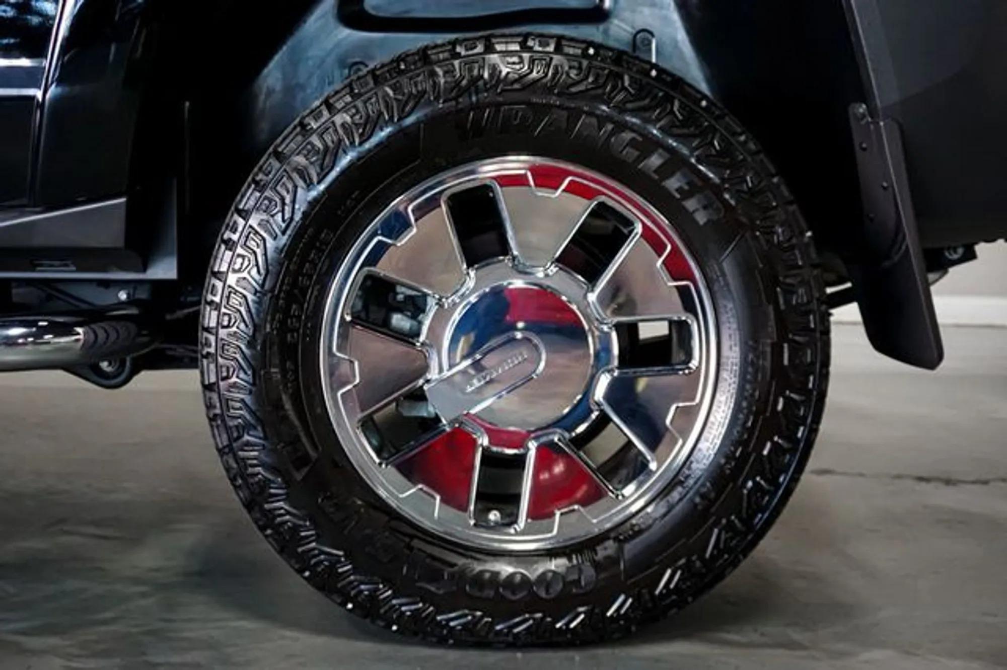 13k-Mile 2009 Hummer H3 Alpha