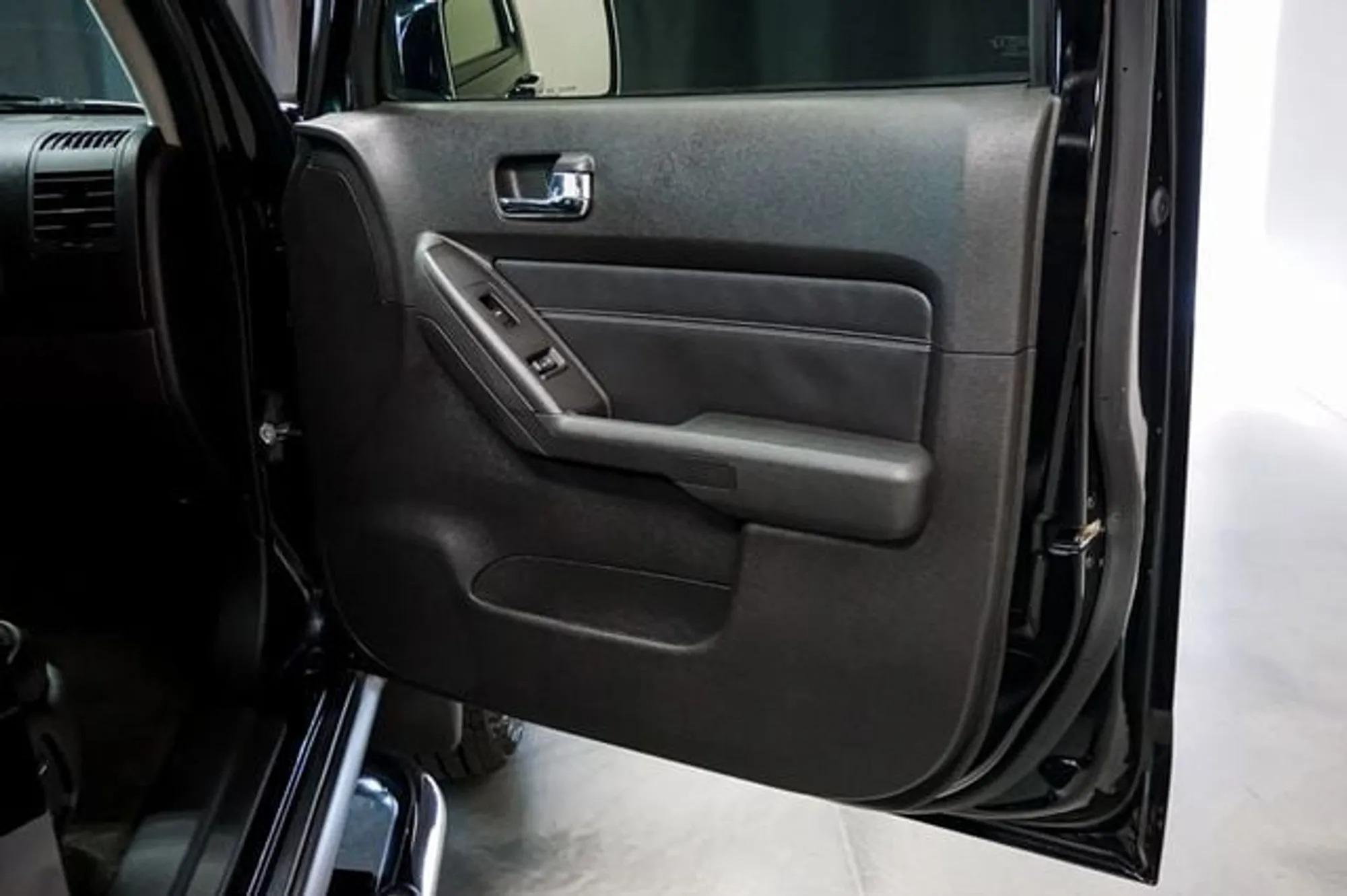 13k-Mile 2009 Hummer H3 Alpha