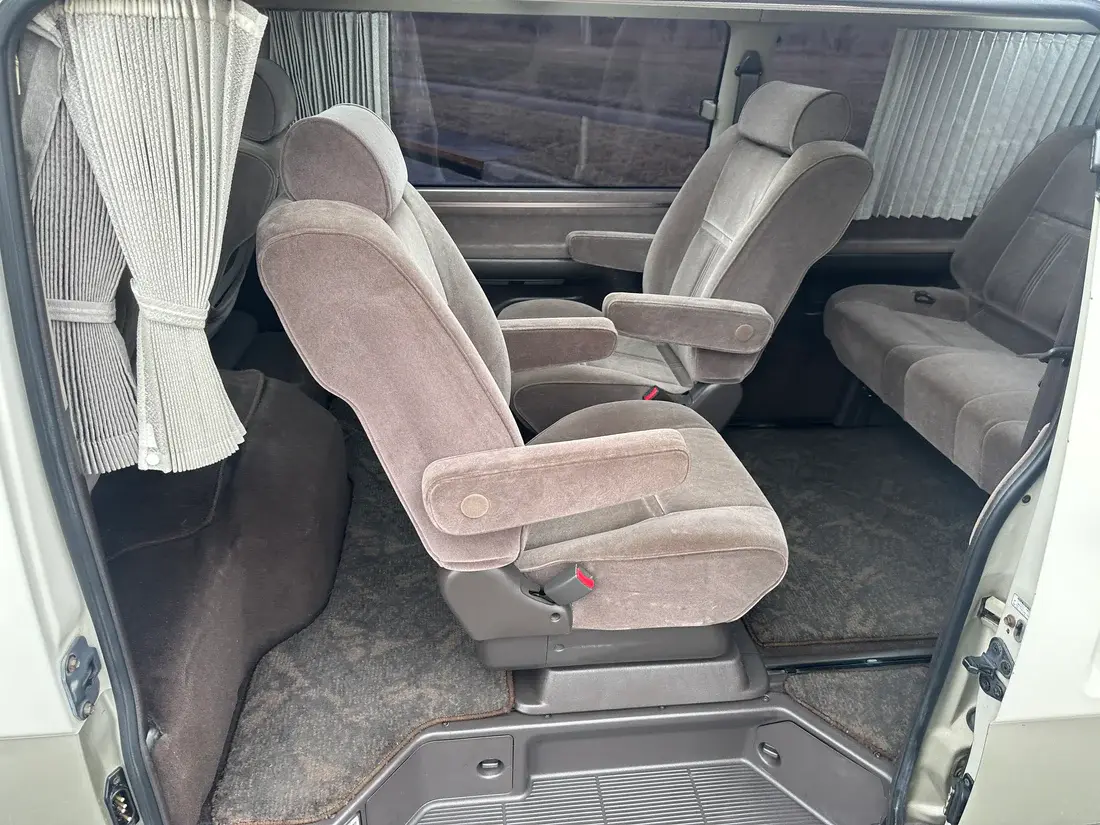 1999 Toyota HiAce Super Custom Limited
