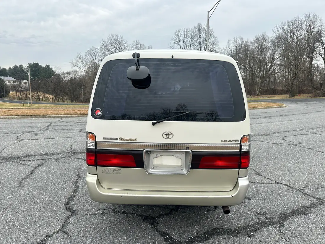 1999 Toyota HiAce Super Custom Limited