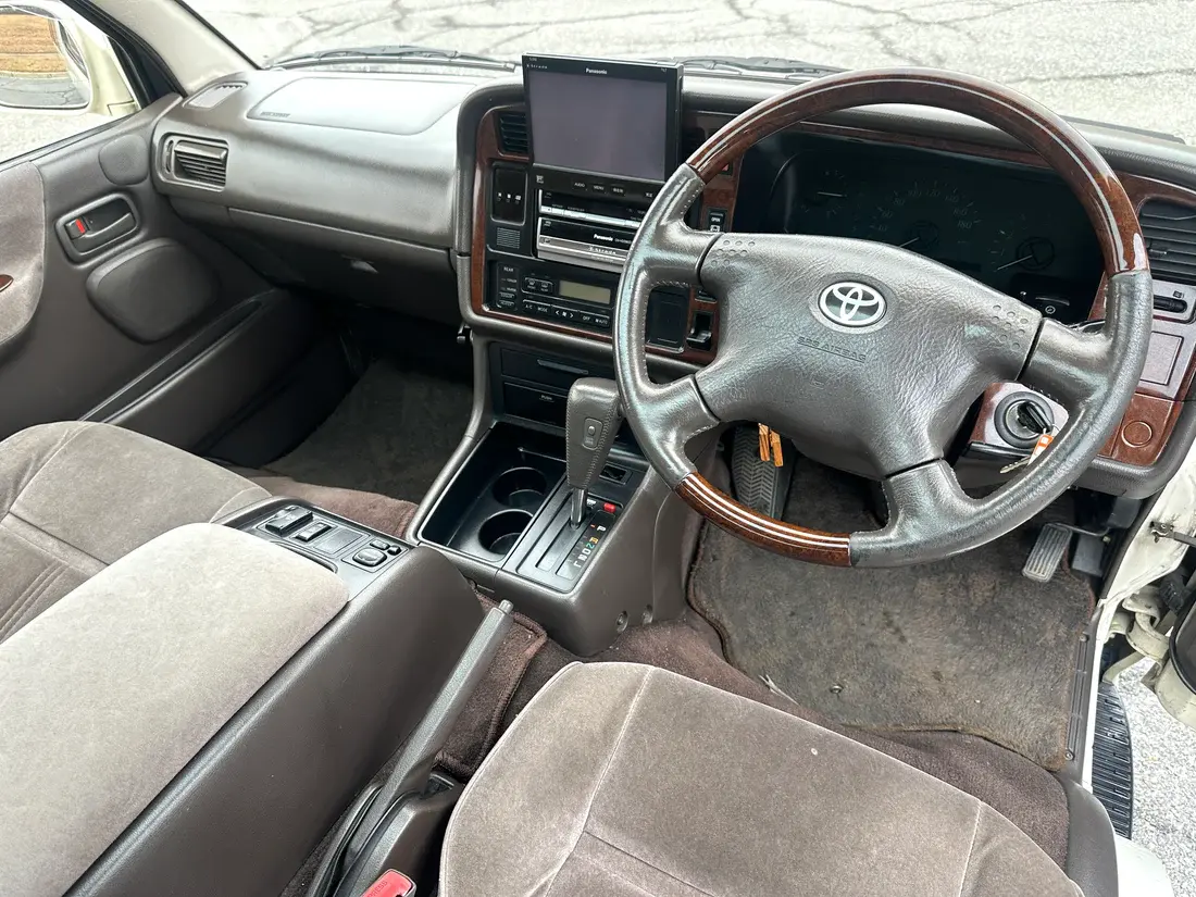 1999 Toyota HiAce Super Custom Limited