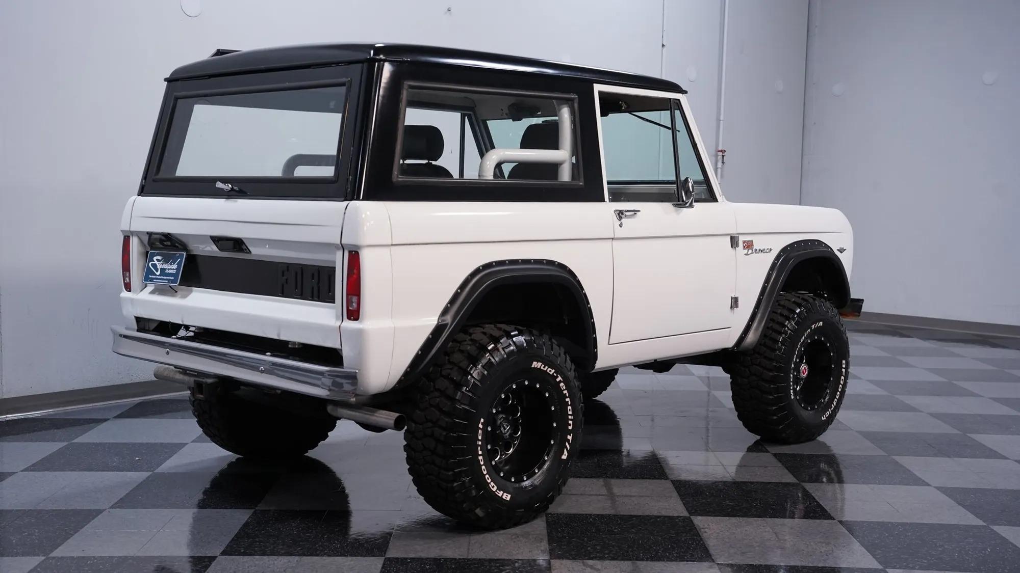 1967 Ford Bronco - 5