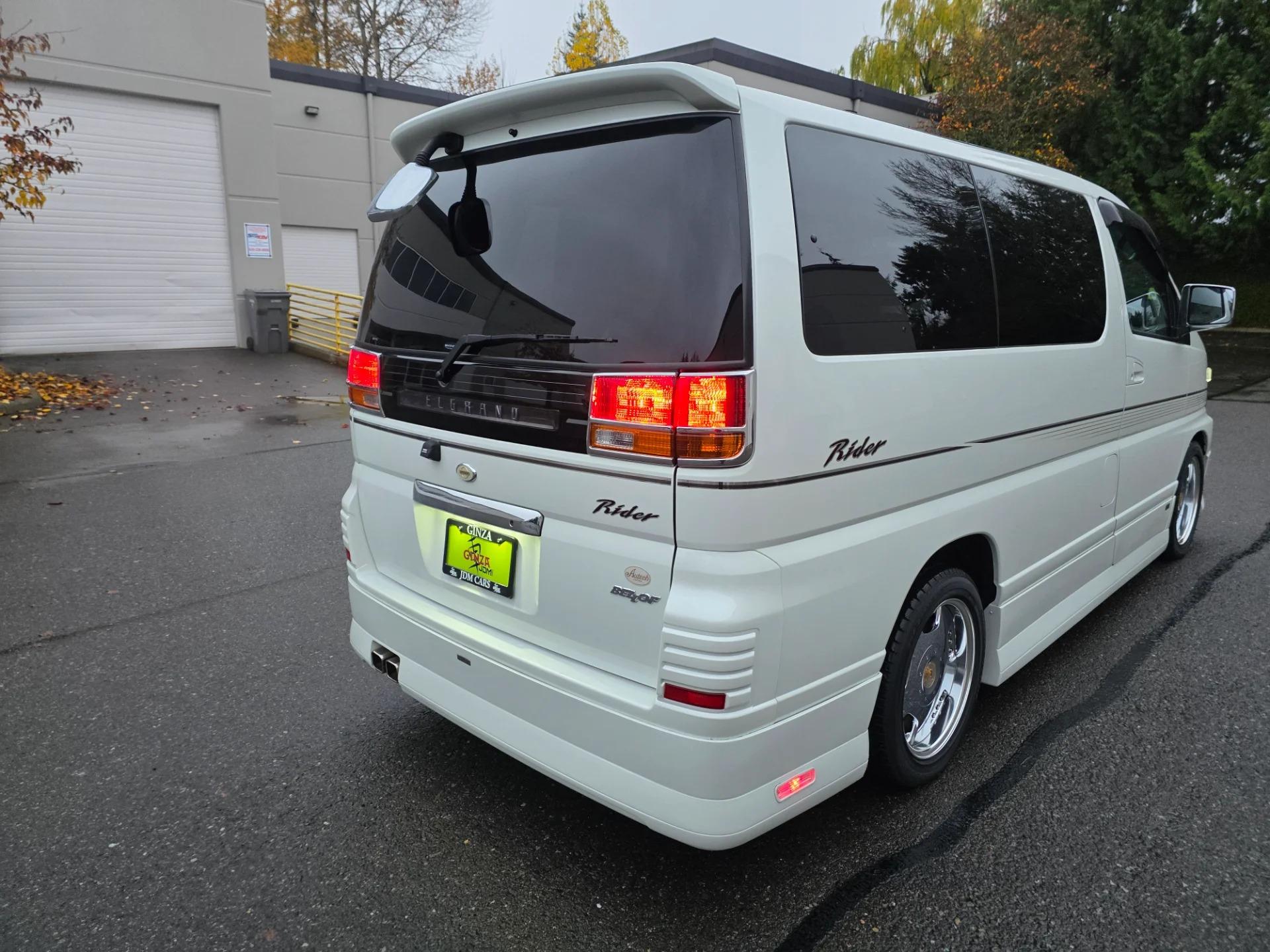 2000 Nissan Elgrand Rider - 3