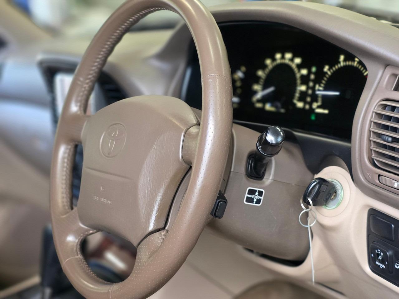 2000 Toyota Land Cruiser VX Limited