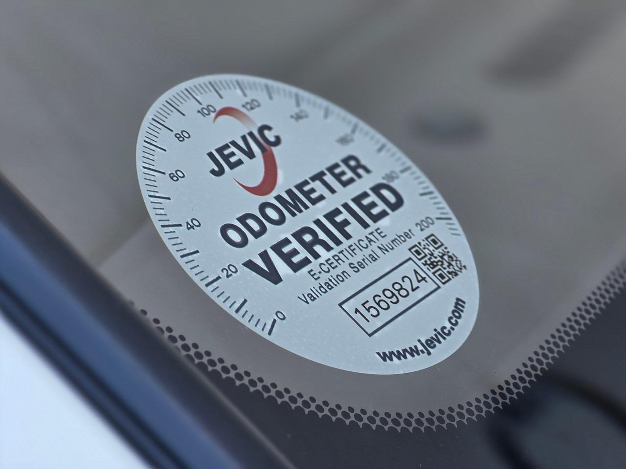 2000 Toyota Land Cruiser VX Limited