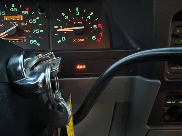 1992 Ford Explorer Sport