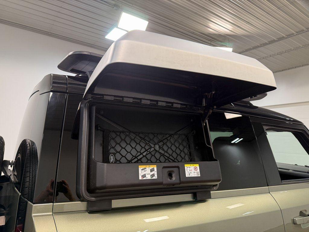 2024 Land Rover Defender 90 X-Dynamic SE