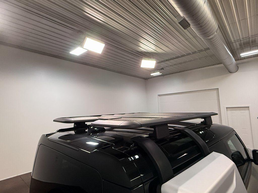 2024 Land Rover Defender 90 X-Dynamic SE