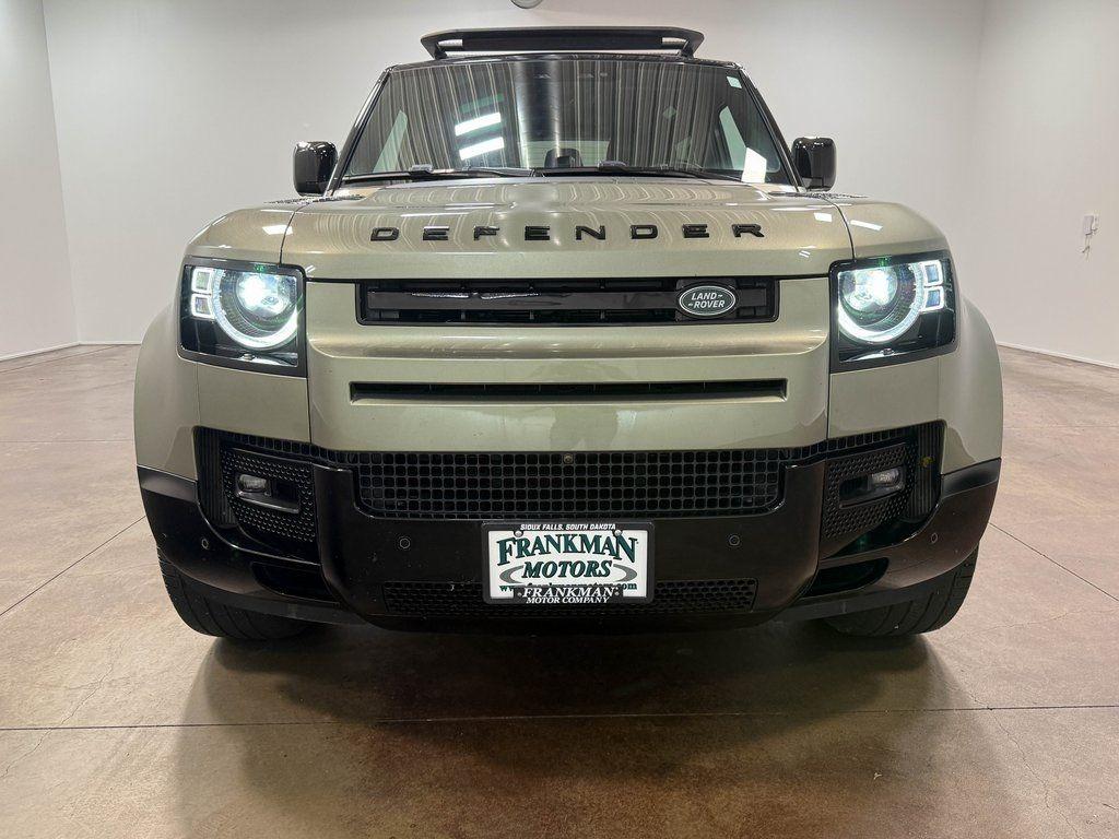 2024 Land Rover Defender 90 X-Dynamic SE