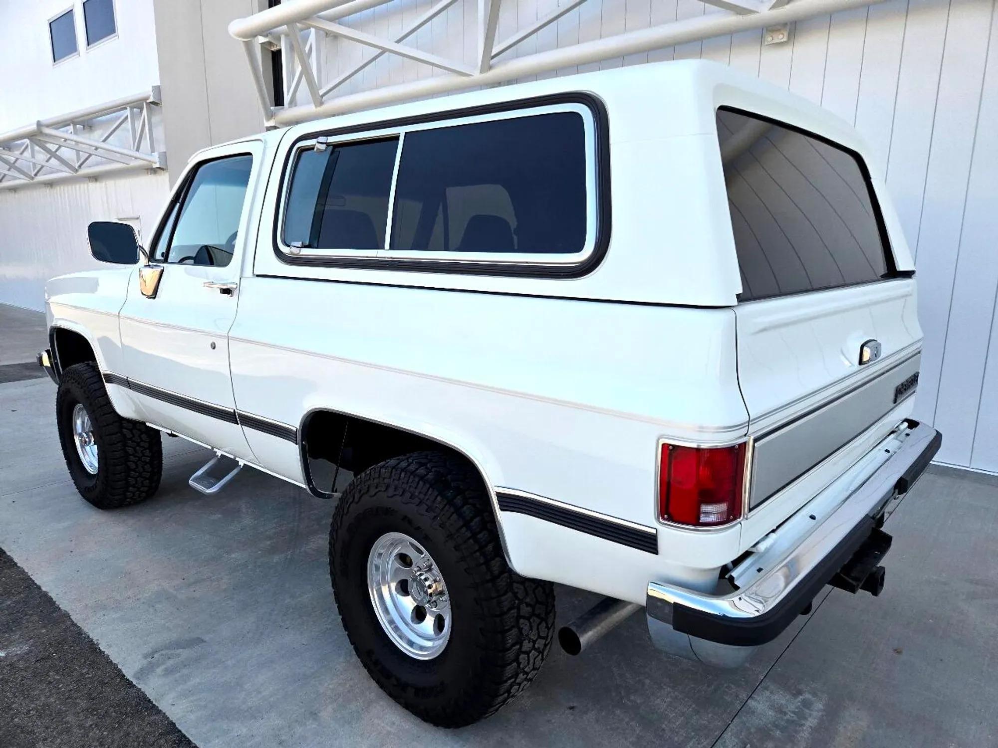 1989 Chevrolet Blazer - 4