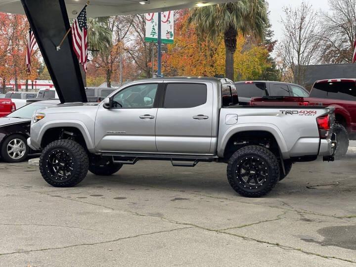 2019 Toyota Tacoma TRD Sport