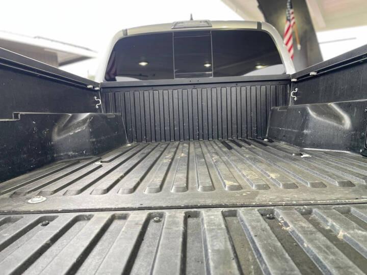 2019 Toyota Tacoma TRD Sport