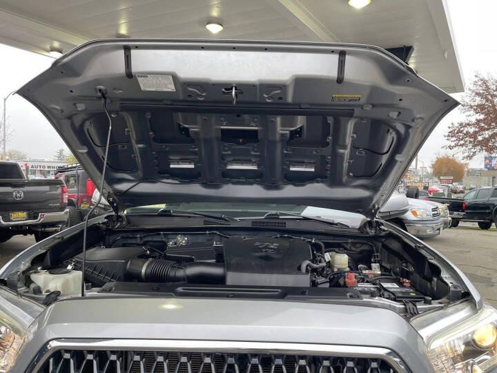 2019 Toyota Tacoma TRD Sport