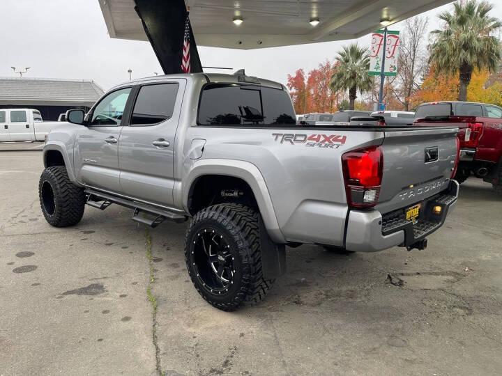 2019 Toyota Tacoma TRD Sport