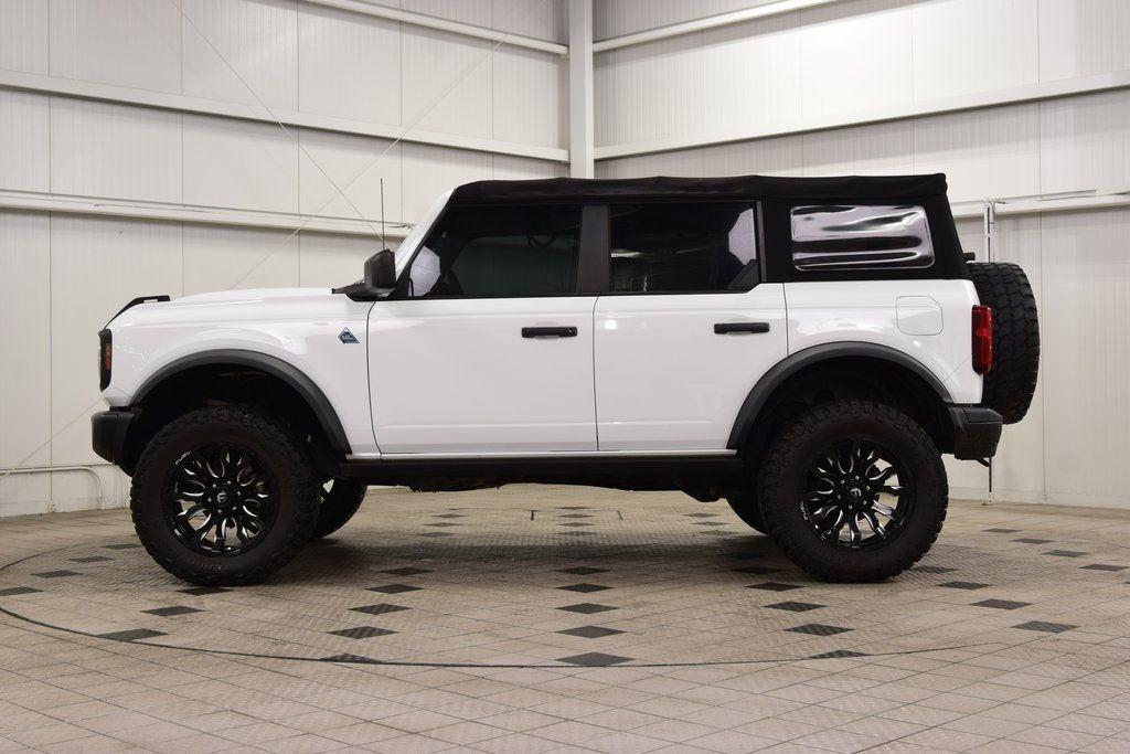 2022 Ford Bronco Black Diamond - 5