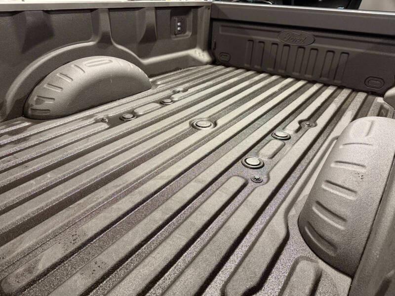 2025 Ford F-450 Super Duty Platinum