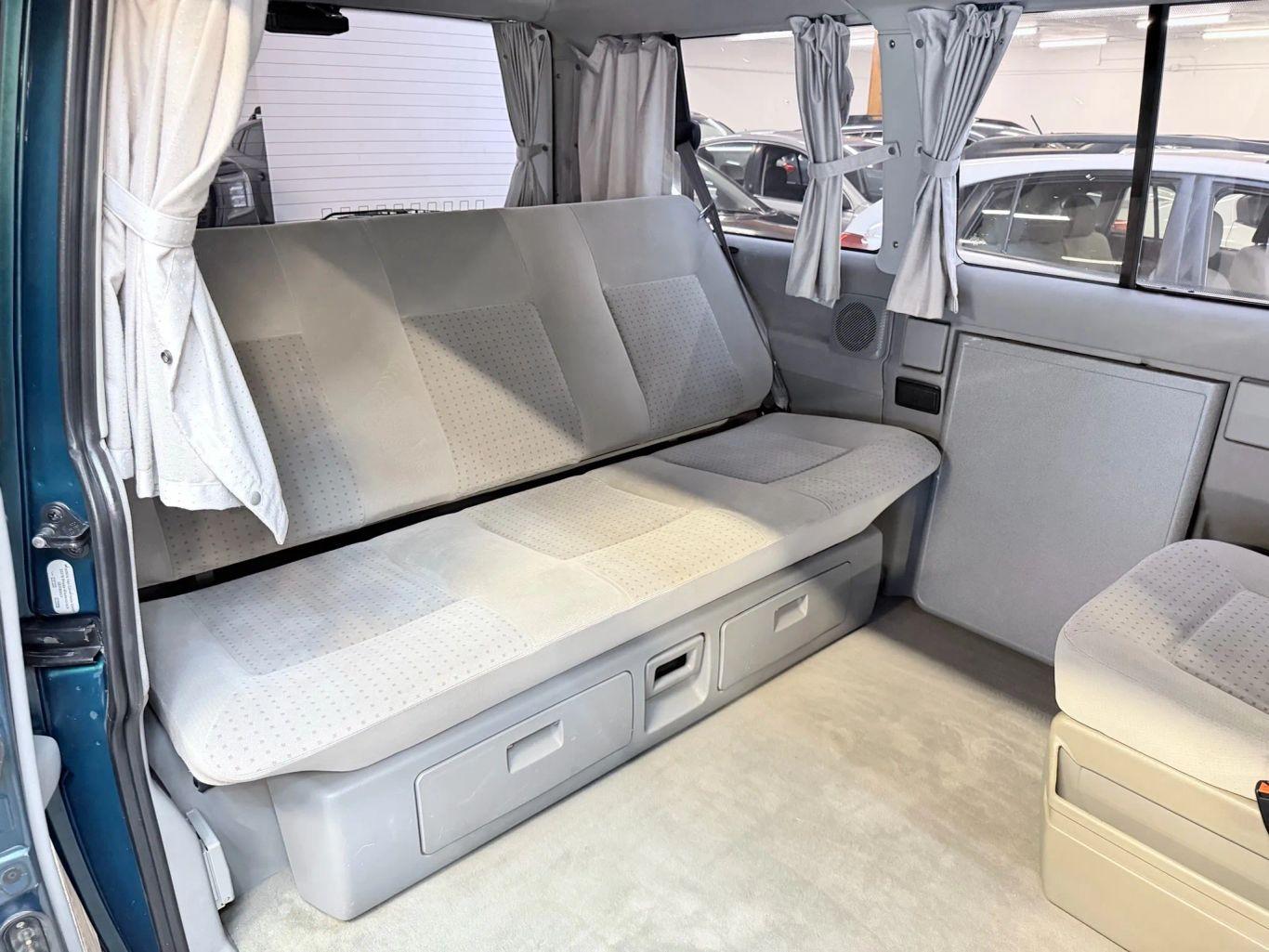 2003 Volkswagen Eurovan MV