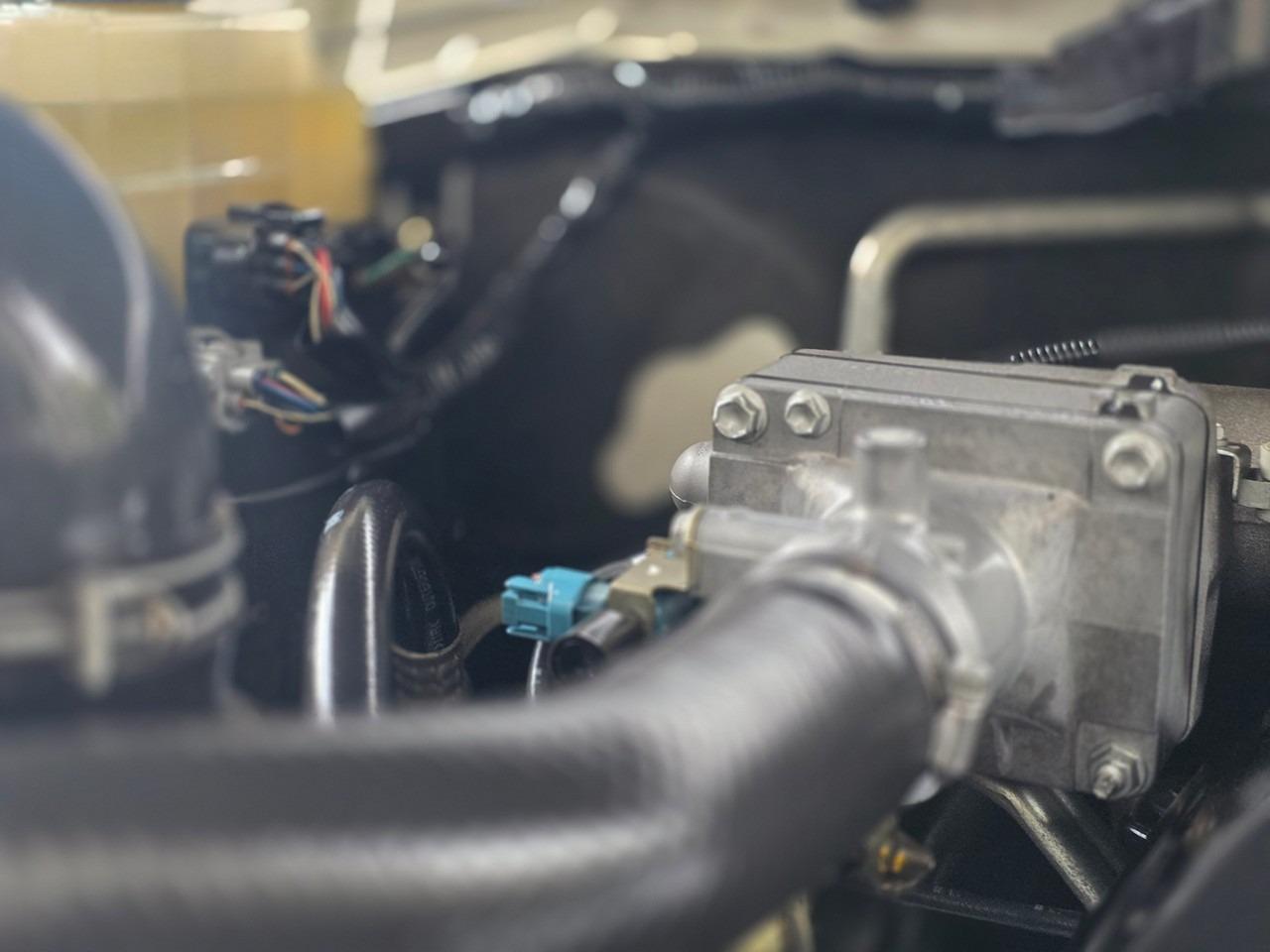 2000 Toyota Land Cruiser VX LTD