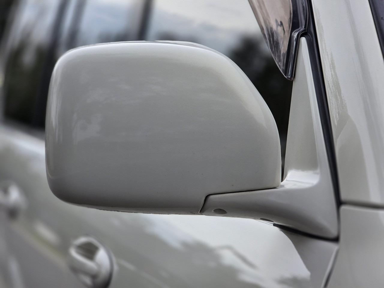 2000 Toyota Land Cruiser VX LTD