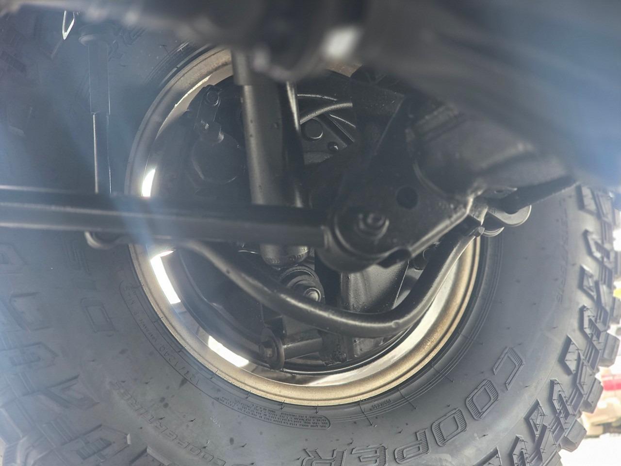 2000 Toyota Land Cruiser VX LTD