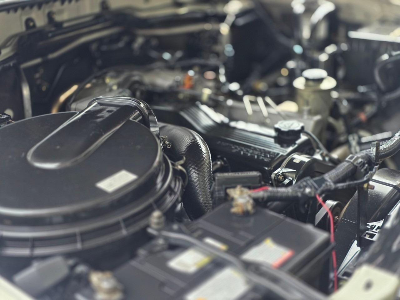 2000 Toyota Land Cruiser VX LTD