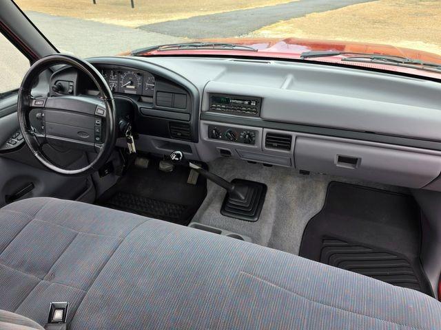 1996 Ford F-150 XLT