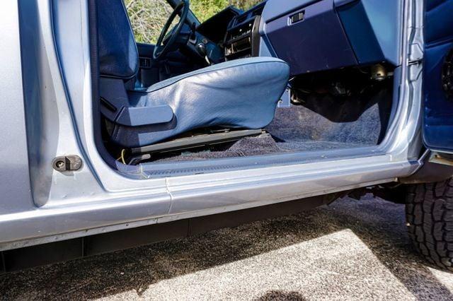 1990 Nissan Hardbody XE