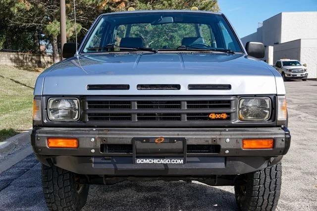 1990 Nissan Hardbody XE