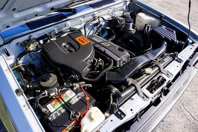 1990 Nissan Hardbody XE