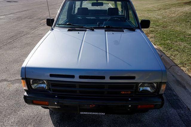 1990 Nissan Hardbody XE
