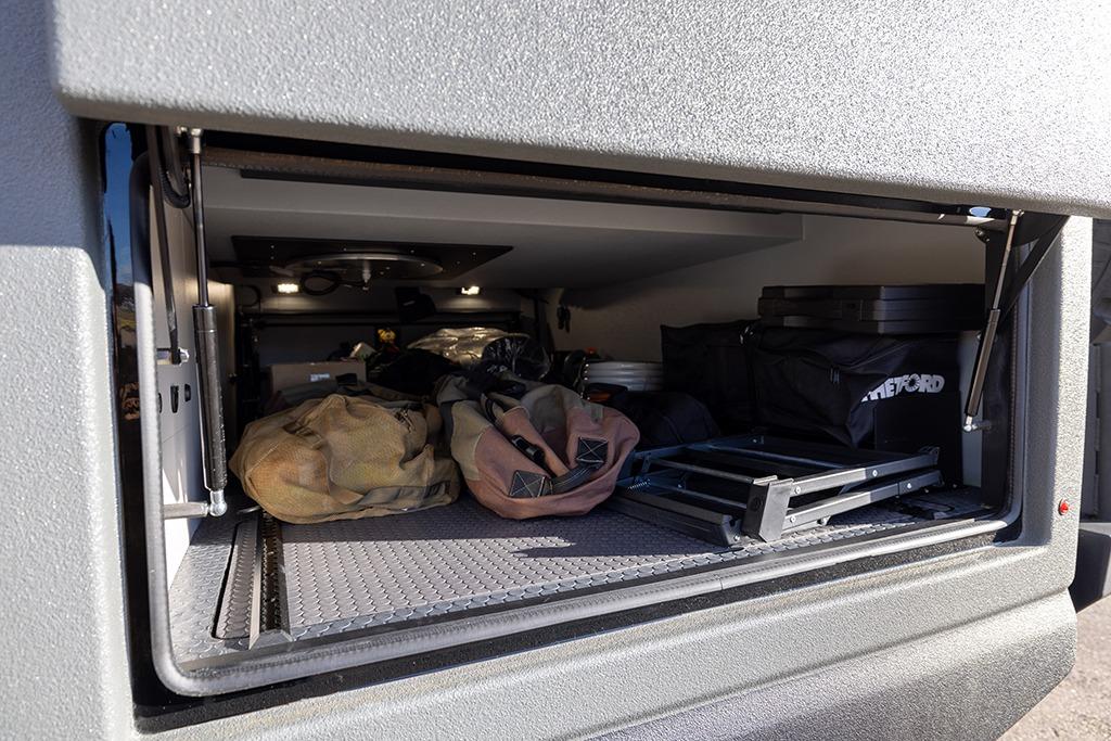 2025 EarthRoamer XV-SX-032