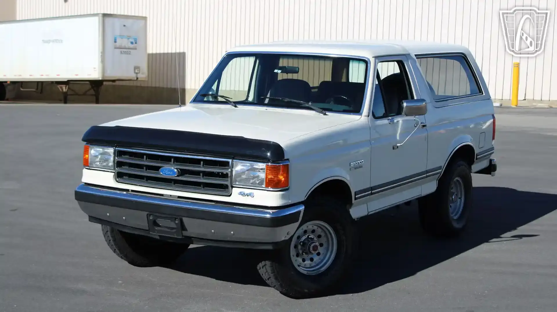1990 Ford Bronco XLT - 4