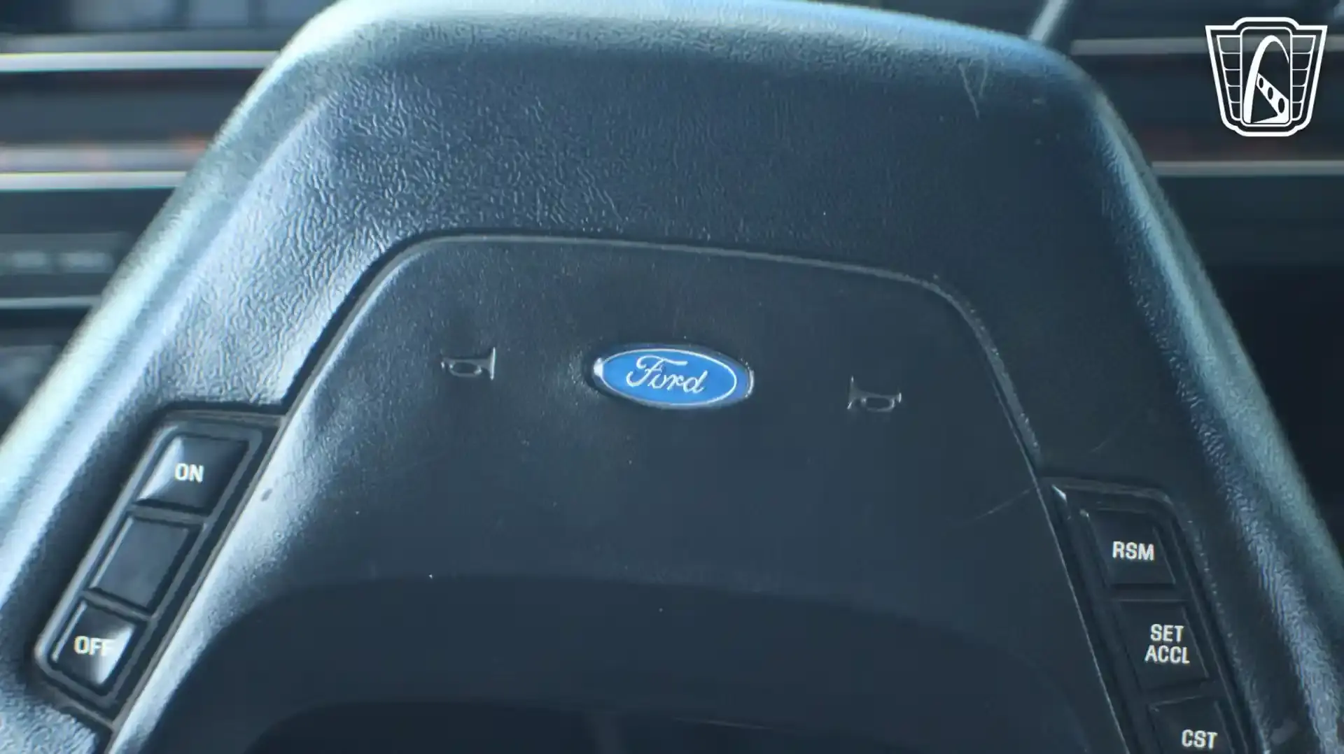 1990 Ford Bronco XLT