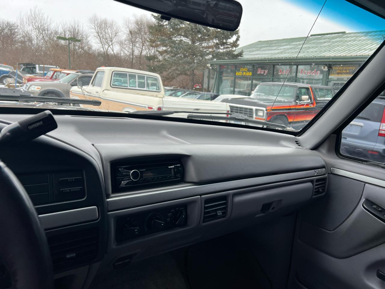 1995 Ford Bronco XLT